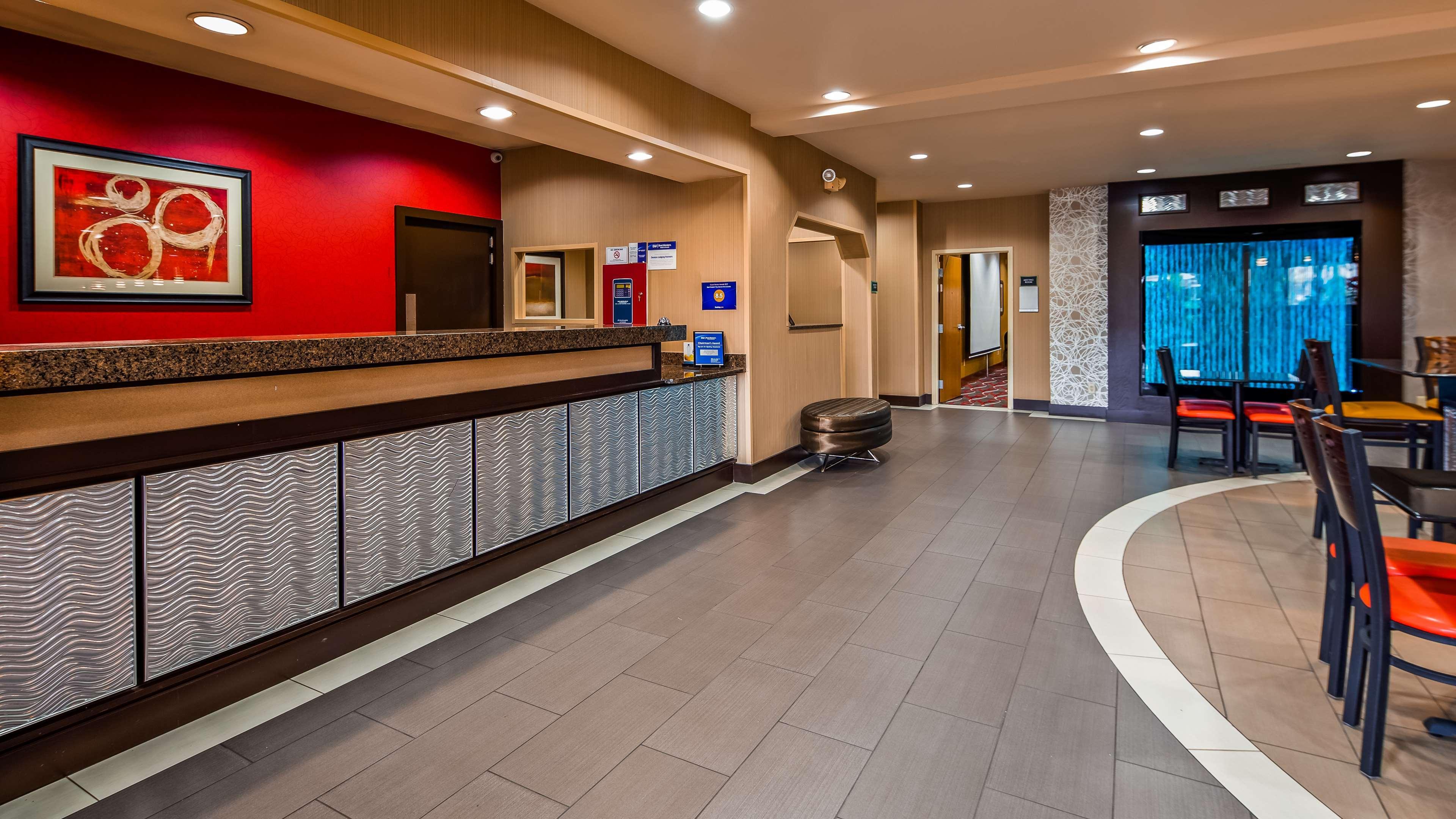 Best Western Plus Denton Inn&Suites Exterior foto