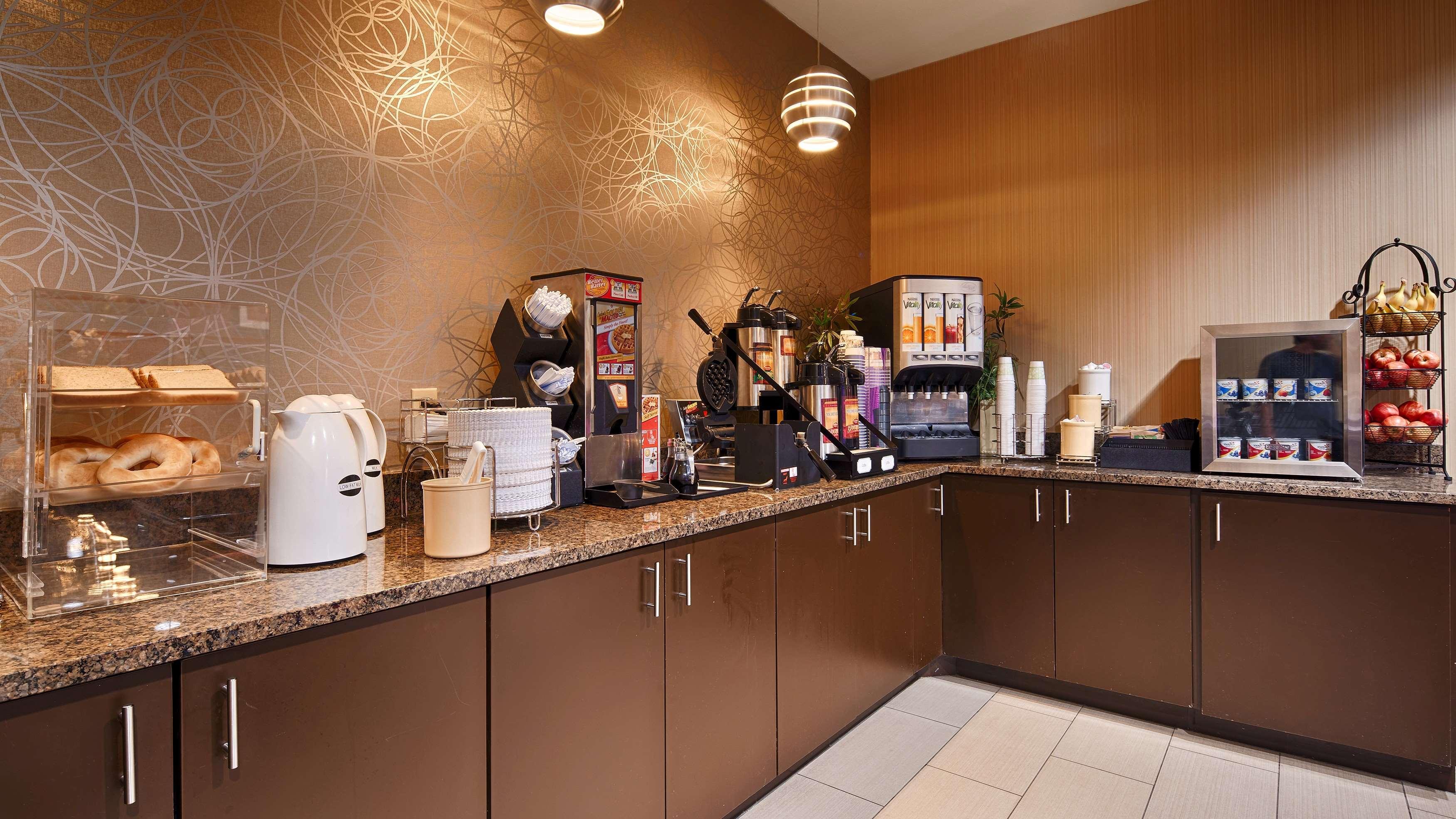 Best Western Plus Denton Inn&Suites Exterior foto
